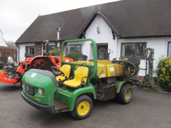 JOHN DEERE PROGATOR 2030A C/W SPRAYER